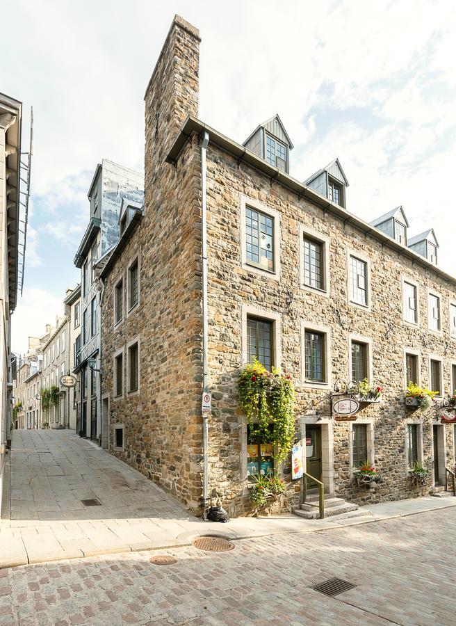 Апартаменты Les Lofts Notre-Dame - Par Les Lofts Vieux-Quebec Экстерьер фото